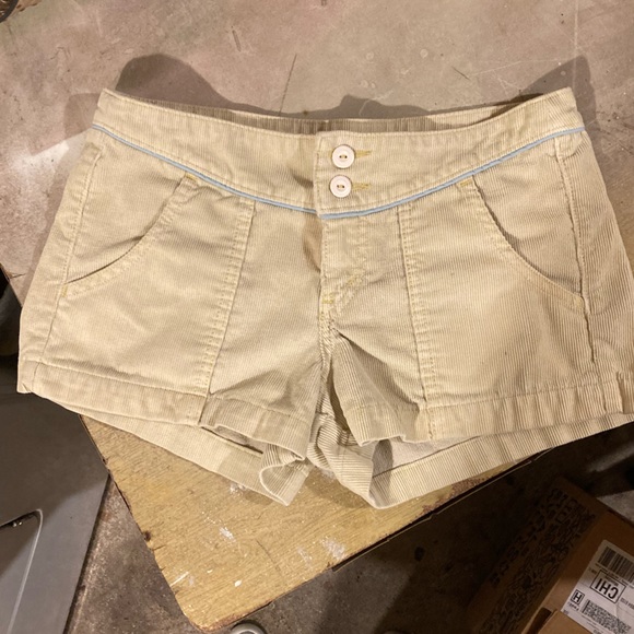 Levi’s corduroy jean shorts - Picture 1 of 4